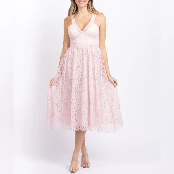 ml monique lhuillier lace midi dress Floral Lace Midi Dress